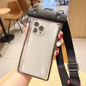 กระเป๋ากันน้ำมือถือไฮเอนด์ ลายการ์ตูน เล่นน้ำสงกรานต์  ป้องกันน้ำลึก กันกระแทก ถุงลมนิรภัย