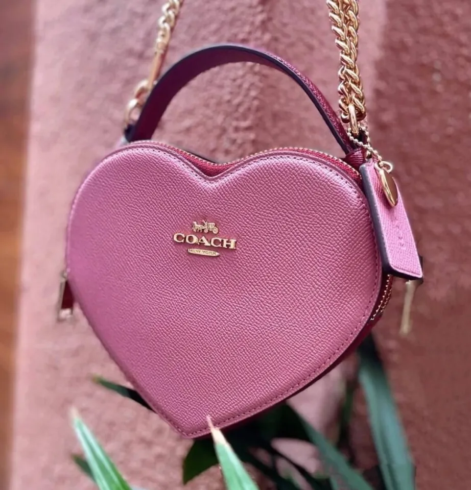 Coach heart hot sale wristlet