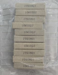Trở Sứ 10R 10W Chân Cắm Điện Trở Công Suất 10ΩJ 10W Mới (Gói 10 Con)