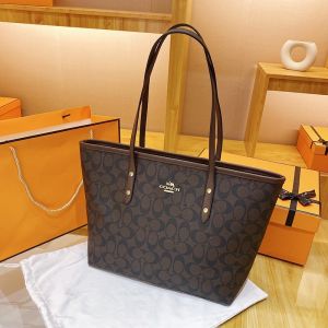 New European and American trend single shoulder handbag girls fashionable crossbody bag B0258