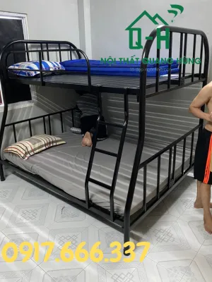 Giường tầng sắt ống tròn 2 tầng lệch giá rẻ màu đen giao hàng
