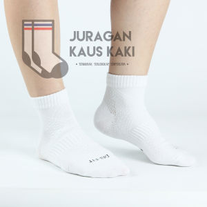 Kaos Kaki Olahraga Dri-Fit Panjang Tebal Polos Pria Wanita