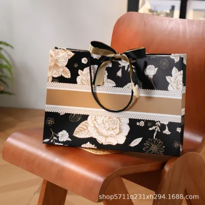 🎀Free Ribbon🎀 Elegant Hard Paper Gift Bag Thick Door Gift Bag Tote Kraft Beg Kertas Wedding Kahwin Kenduri 婚礼彩带礼物袋子