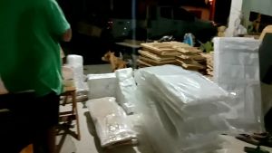 4 ชั้นใหญ่วางของพับได้สูง150ซม ชั้นที่1ลึก36ซม ชั้นที่2ลึก30ซม ชั้นที่3ลึก 24 ซม ชั้นที่ 4 ลึก 18 ซม ถาดกว้าง 38 ซม ขนาดกว้างรวมขา 45 ซม