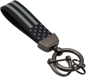 Elegananccy American USA Flag Car Keychain with Zinc Alloy Ring Men Car Accessories