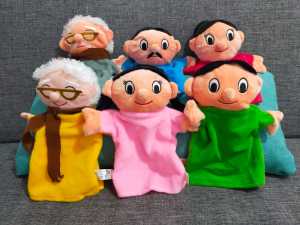 Boneka Tangan Karakter Manusia / KELUARGA