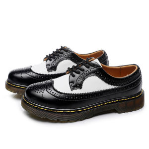 TWICE Boxed Original Martin Shoes Low Top 5 Holes Carved Round Head Couple Models Black And White Single Shoes