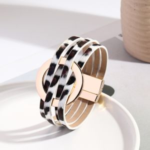 OWMXZL Có thể điều chỉnh Vòng tay da họa tiết da báo Bohemian Quấn rộng Vòng tay nhiều lớp Thời trang Khóa từ tính Vòng tay hình tròn rỗng dành cho phụ nữ