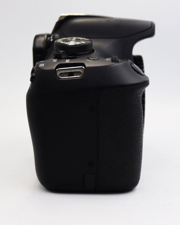 Canon%20EOS%202000D%20(EOS%20Kiss%20X90%20/%20EOS%20Rebel%20T7%20/%20EOS%201500D)%20DSLR,%20WiFi,%20NFC%20and%20Bluetooth%20%E0%B9%80%E0%B8%8B%E0%B9%87%E0%B8%99%E0%B9%80%E0%B8%8B%E0%B8%AD%E0%B8%A3%E0%B9%8C%20CMOS%20APS-C%20%E0%B8%84%E0%B8%A7%E0%B8%B2%E0%B8%A1%E0%B8%A5%E0%B8%B0%E0%B9%80%E0%B8%AD%E0%B8%B5%E0%B8%A2%E0%B8%94%2024.1%20%E0%B8%A5%E0%B9%89%E0%B8%B2%E0%B8%99%E0%B8%9E%E0%B8%B4%E0%B8%81%E0%B9%80%E0%B8%8B%E0%B8%A5%20%E0%B9%81%E0%B8%A5%E0%B8%B0%E0%B8%8A%E0%B8%B4%E0%B8%9B%E0%B8%9B%E0%B8%A3%E0%B8%B0%E0%B8%A1%E0%B8%A7%E0%B8%A5%E0%B8%9C%E0%B8%A5%E0%B8%A0%E0%B8%B2%E0%B8%9E%20DIGIC%204+%20%20ISO%2012800%20%E0%B8%A3%E0%B8%AD%E0%B8%87%E0%B8%A3%E0%B8%B1%E0%B8%9A%20Wi-Fi%20/%20NFC,%20used%20-%20Image%208