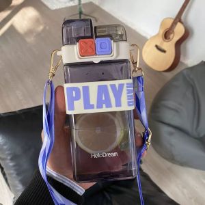 Bình nước Sanrio cho trẻ em sử dụng ở trường mùa hè cho bé trai 2025 Bình nước kiểu mới cho học sinh cốc mùa hè mẫu giáo