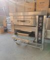 heavy duty commercial bakery oven, 2 decker gas oven, gas-fed bakery equipment. 