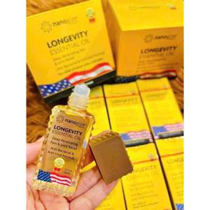 Dầu gió vàng con lăn Trường Thọ Nhập khẩu Mỹ Nanogize Longevity Essential Oil 21ml - - Giúp giảm cường độ của cơn đau trong khi quá trình chữa bệnh diễn ra.    - Giúp giảm đau đầu do nghẹt mũi và xoang do cảm lạnh và dị ứng.