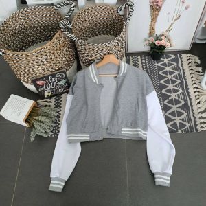 [CEPAT HABIS!!] BASEBALL CROOPE JACKET - Size S - XL / WARNA. Hitam. Dark choco. Abu Muda / Jaket Baseball Wanita / Jaket Base ball Bahan Fleece / jaket Bomber Croope Terbaru / Jaket Bomber Kerah Garis / Bomber Distro Viral / Crop baseball jaket | COD