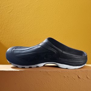 Sandal Selop Karet Pria Anti Licin Anti Air Tebal Nyaman Dipakai Harian – Slip on Casual Tamara Line 177 2 Warna