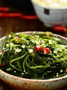 Rong biển nấu chè đậu xanh làm gỏi  nấu canh 15g món chay 压缩海带丝**