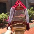 Áo lồng chim khuyên lưới vải đỏ, có khoá. Phụ kiện lồng chim Main86. 