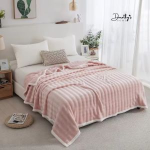 Fluffy Plush Fleece Luxuriously Soft Bubble Thick Blanket 200x230cm | King Size by Dorothys Home