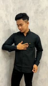 Kemeja Polos Pria Crew Neck Bahan Signature Premium | Baju Kemeja Lengan Panjang Slim-fitting