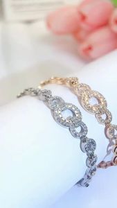 FCSEQUITO Luxury Brides Jewelry Micro Pave Sparkling AAA Cubic Zircon White Gold Plated Hollow Round Pendant Bracelet Bangle for Wedding Party B238