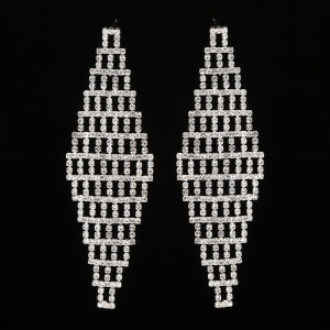 E new foreign trade earrings earrings femininity European and American long personalized circle stud earrings simple jewelry