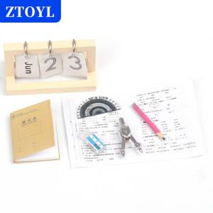 [COD] ZTOYL เครื่องเขียนในบ้านตุ๊กตาขนาดเล็ก1:12เข็มทิศโลหะจำลองแบบทำมือเครื่องเขียนเครื่องประดับสำหรับตุ๊กตาของเล่น