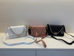 Tas Gs quilted sling bag ready stok| cocok  hangouts atau formal