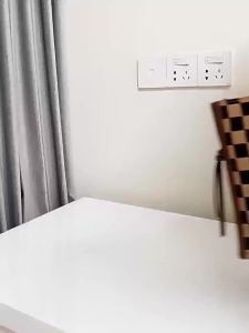 便携折叠电热水壶旅行出差不锈钢水杯迷你恒保温宿舍烧水壶