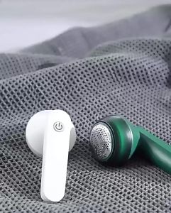 Portable Fuzz Shaver Lint Remover Hair Balls Shaver Fabric Remove Trimmer USB Wireless Rechargeable Pembuang Bulu Baju