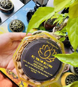 Nụ Trầm Hương  100% Tự Nhiên -  Loại Đặc Biệt - HỘP 45  Nụ HỘP 100 Nụ