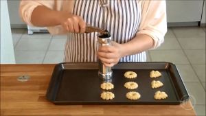 Biskut Raya DIY Cookie Press Maker Acuan biskut raya 15pcs Acuan Biskut Raya Cookie Press & 304 Stainless Steel Nozzles
