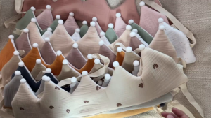 Play House Toy Cartoon Crown Baby Hat Cotton Soft Empty Top Hat Newborn Hat Baby Care Product Birthday Gift