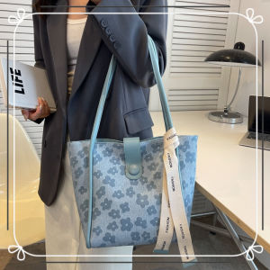 Stylish embroidery patterned canvas shoulder hand bucket bag free pouch