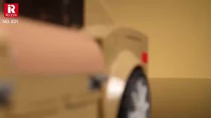 บล็อกสร้างรถซูเปอร์คาร์ โมเดลรถแข่งแปดช่อง ของเล่นประกอบการศึกษาสำหรับเด็กผู้ชาย