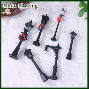 Moito 2 12pcs Dollhouse Mini Christmas Street Lights Garden Street Lights Simulation Model Miniatures Lights Ornaments Home Decor
