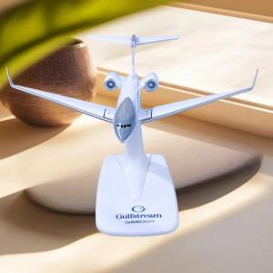 💥【Special price】💥UWO 1ชิ้นเครื่องบิน G650 Gulfstream Diecast เครื่องบินจำลองเครื่องบิน G650ER เครื่องบินโมเดลเครื่องบิน