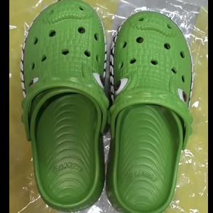2026 New Cute Crocodile MenS And WomenS Summer Sandals Non-Slip Breathable Clogs Versatile Shoes For Home And Outdoor Use