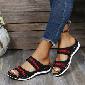 [Free Shipping] Summer Fashion: New Low-Heeled Breathable And Lightweight WomenS Slippers Available In Larger Sizes For Casual Wear