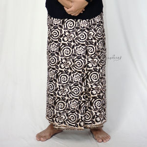 Sarung Kanjeng Remekan Series Motif Larasmaya Original
