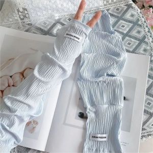 SERENEGLOW Cute Pleated Ice Silk Sun Sleeves for Women Breathable UV Protection Arm Covers Fashionable Summer Riding & Driving Accessories
