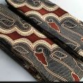 Kain Batik Sogan Klasik. 