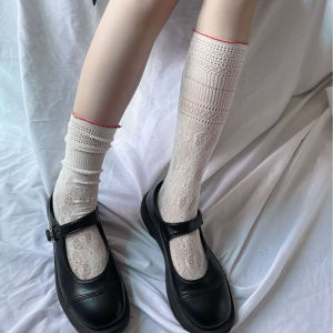 🚚จัดส่งจากกรุงเทพ🚚ของแท้ 100%✅คุณภาพดีที่สุด！ถุงเท้ากลวงลูกไม้กลางน่องสั้นญี่ปุ่น jk สำหรับผู้หญิง ถุงเท้าน่องน่ารัก ระบายอากาศ นุ่มและเป็นมิตรกับผิว ไม่ง่ายที่จะเกิดความเสียหาย สไตล์สาวเซ็กซี่บริสุทธิ์ ทันสมัยและหลากหลาย