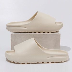 Selipar Kasual Lelaki Wanita Yeezy Slide Slipper Kanye Men Women Casual Slippers Sandal Shoe Kasut 椰子拖鞋