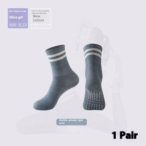 Indoor Fitness Yoga Socks Womens Mid-Tube Striped Non-Slip and Sweat-Proof Pilates Socks