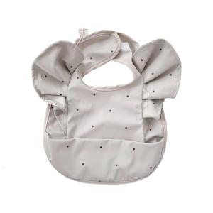 Angel Wing Design Baby Bib Water Proofing Feeding Bib with Catcher Coverage for Convenient Play and Meal Time