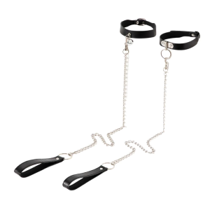 Adjustable Neck Strap Comfortable PU Collar with Clear Sounding Bell/O-Ring and Reliable Leash for Adult Games