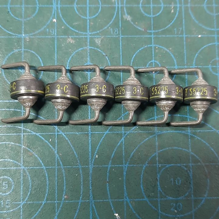 Voltage Regulator S5225 (Zener)  3W 27V  Tháo máy (test OK)