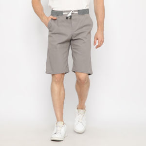 Celana Pendek Pria Chino Kualitas Premium lagi diskon - Kaira Fashion Store