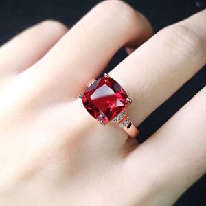 Cincin Zamrud Mewah Cincin Turmalin Hijau Emas Ros Perempuan Cincin Batu Permata Kristal Batu Giok Putih dan us