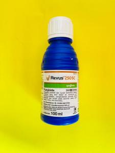 Fungisida Protektif & Kuratif REVUS 250SC Isi 250ml 100ml dari Royal Agro