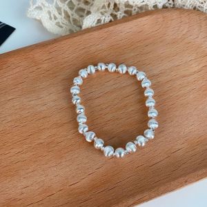 New brushed cats eye laser bead bracelet womens fashion temperament light luxury niche high-end feeling collarbone chain girl feeling